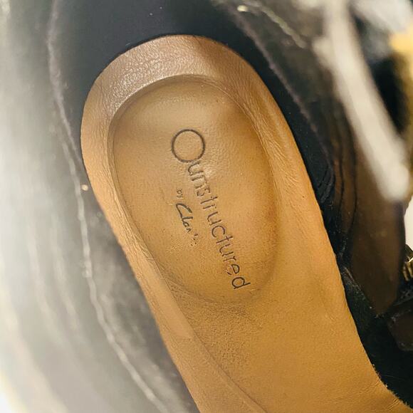 Unstructured by Clarks Black Suede Block Heel Ankle Booties Size 5.5 - Picture 3 of 8